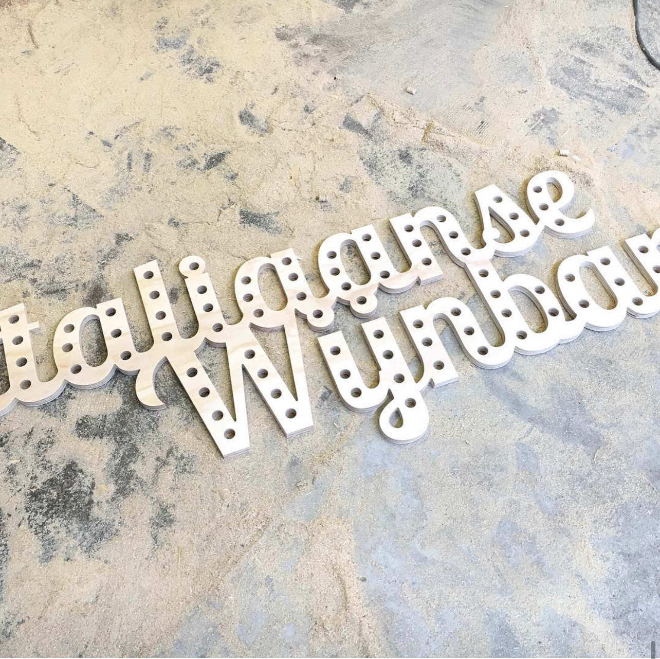 CNC MADE light signing lichtletters laten maken cnc frezen in Utrecht maatwerk design en realisatie