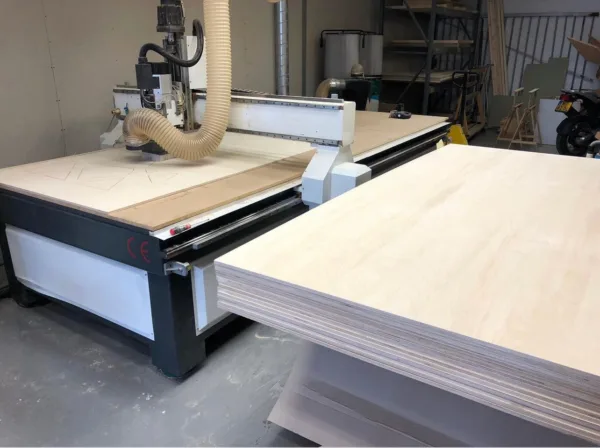 cnc-made-multiplex-onderdelen-frezen-3