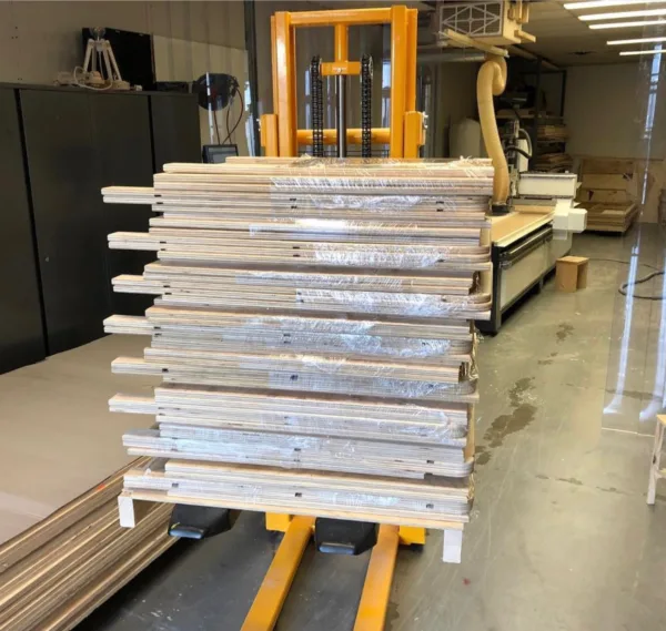 cnc-made-multiplex-meubel-onderdelen-frezen-cnc-in-utrecht