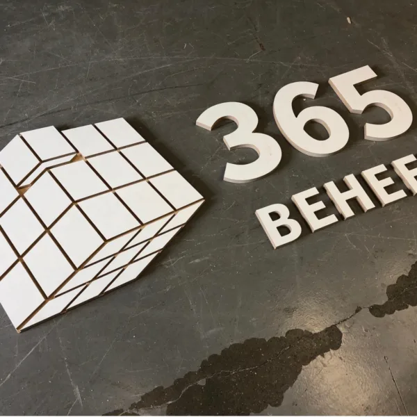 hout-graveren-utrecht-cnc-frezen-en-cnc-houtbewerkin-in-utrecht-voor-bedrijf-en-particulier-cnc-frees-hout-frees-hout-frezen-freeswerk-cnc-