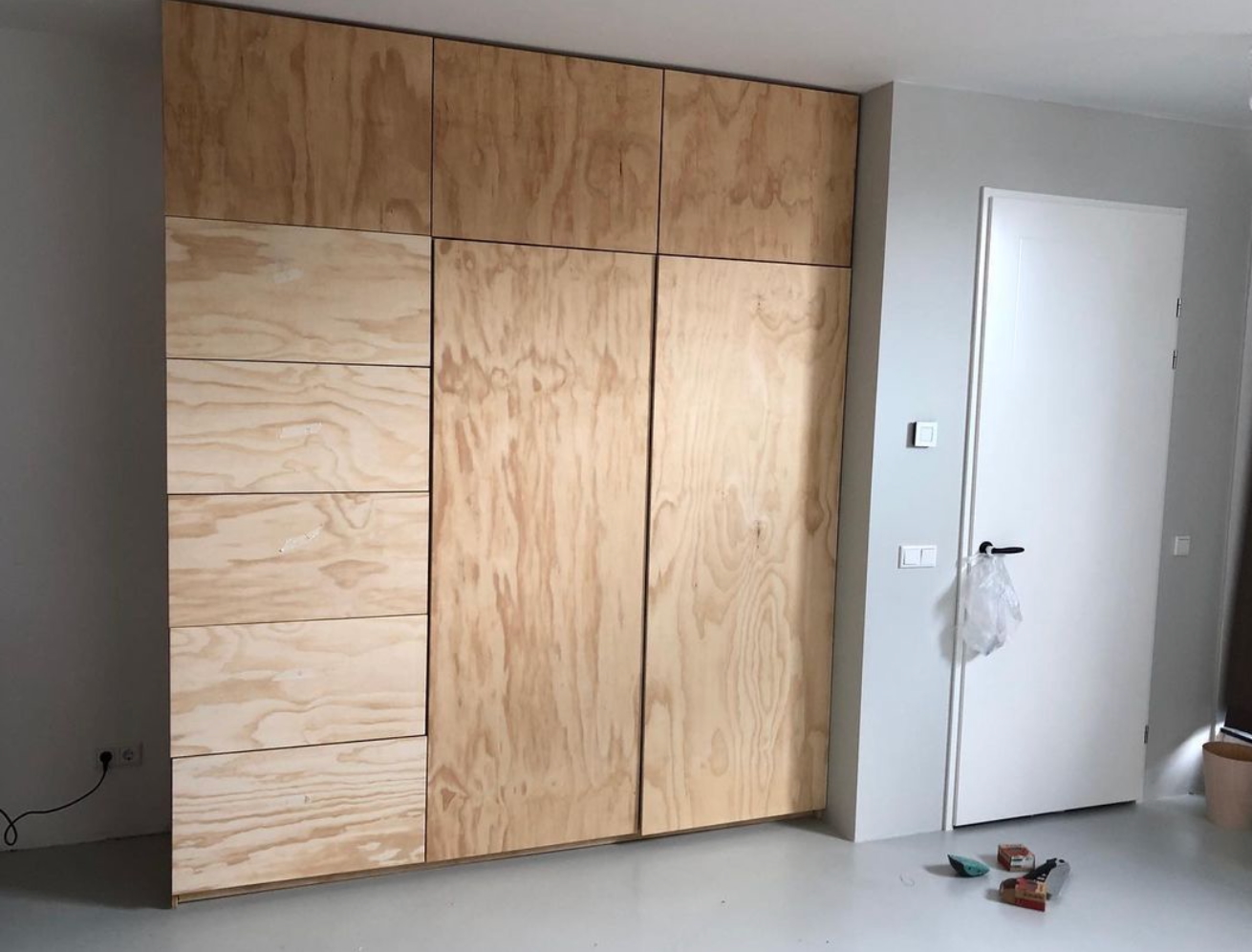 houten-kast-ikea-houten-kast-houten-kastje-houten-kast-woonkamer-massief-houten-kast-smalle-houten-kast-lage-houten-kast