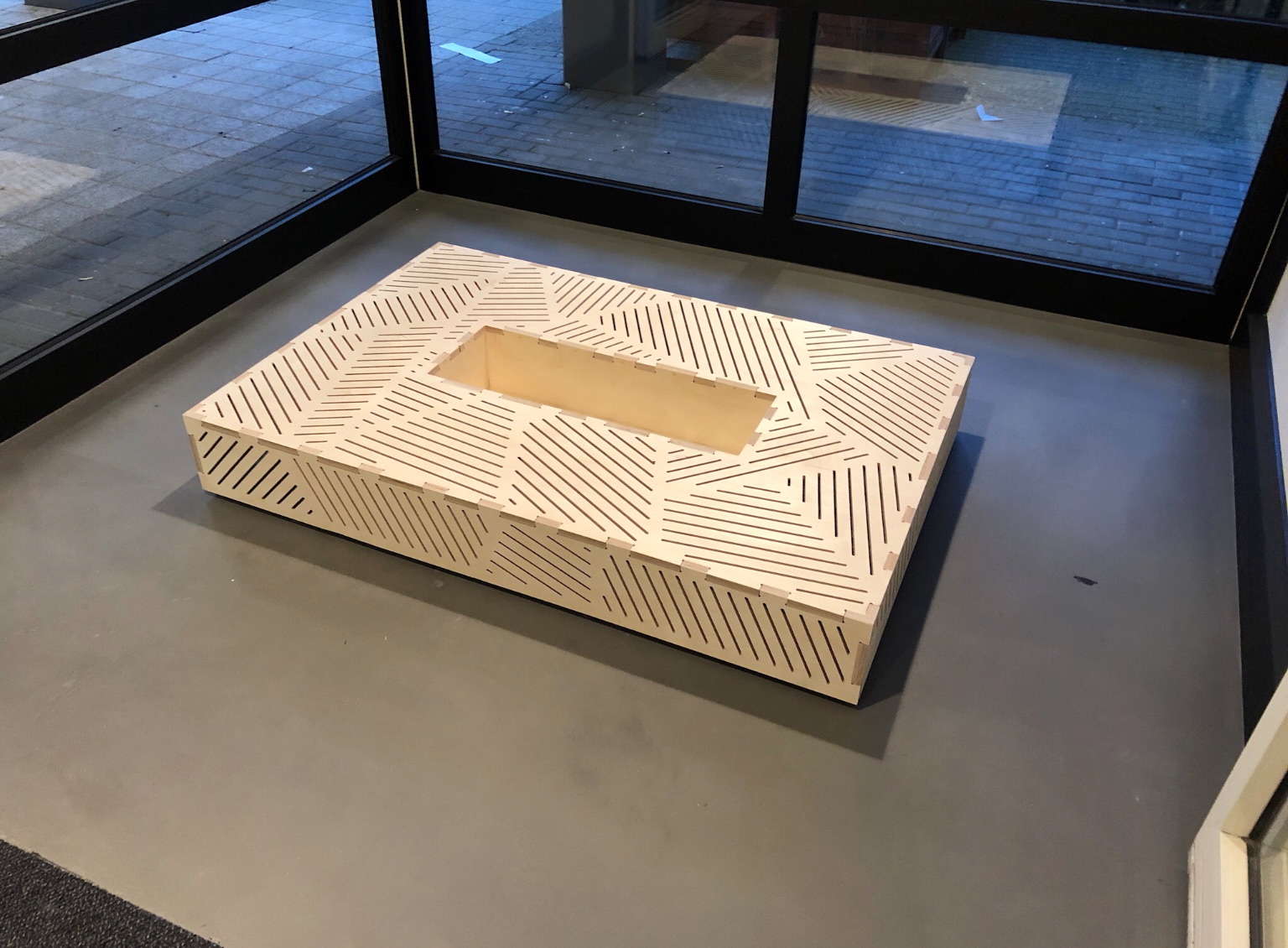 houten-salontafel-ronde-houten-salontafel-houten-dressoir-houten-bijzettafeltje-donker-houten-salontafel-lage-houten-salontafel-massief-houten-salontafel-oud-houten-salontafel-houten-lo