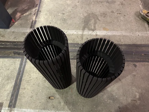 decoratieve-houten-vaas-designs-voor-luxe-interieur-op-maat-gemaakt-bij-cnc-frezen-utrecht-frezen-in-hout-en-kunststof