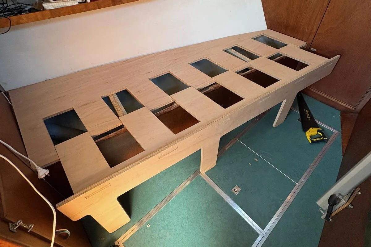 Houten Camper bed frame