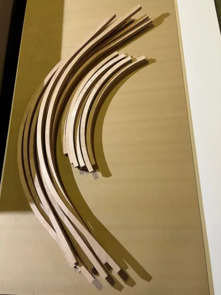 hardhouten schenkels op maat gemaakt freeswerk cnc houtbewerking cnc frezen utrecht