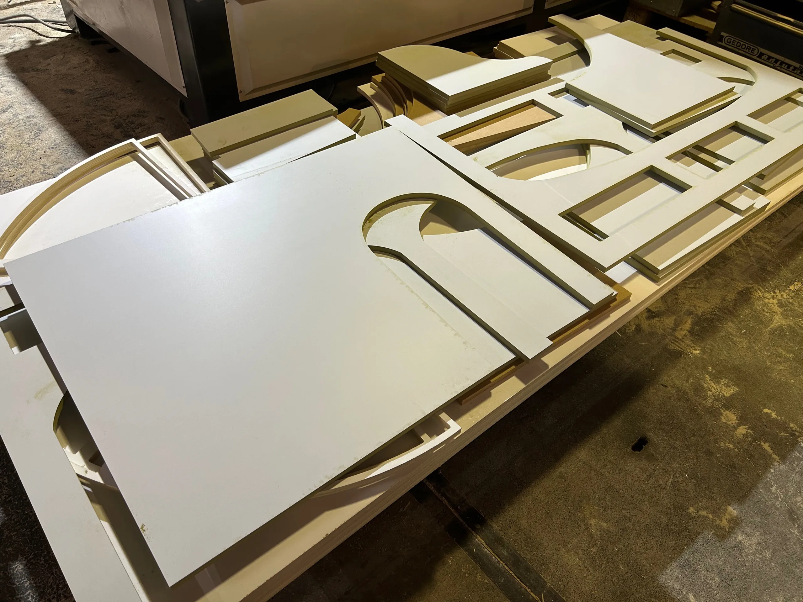 Interieurbouw onderdelen van hout
