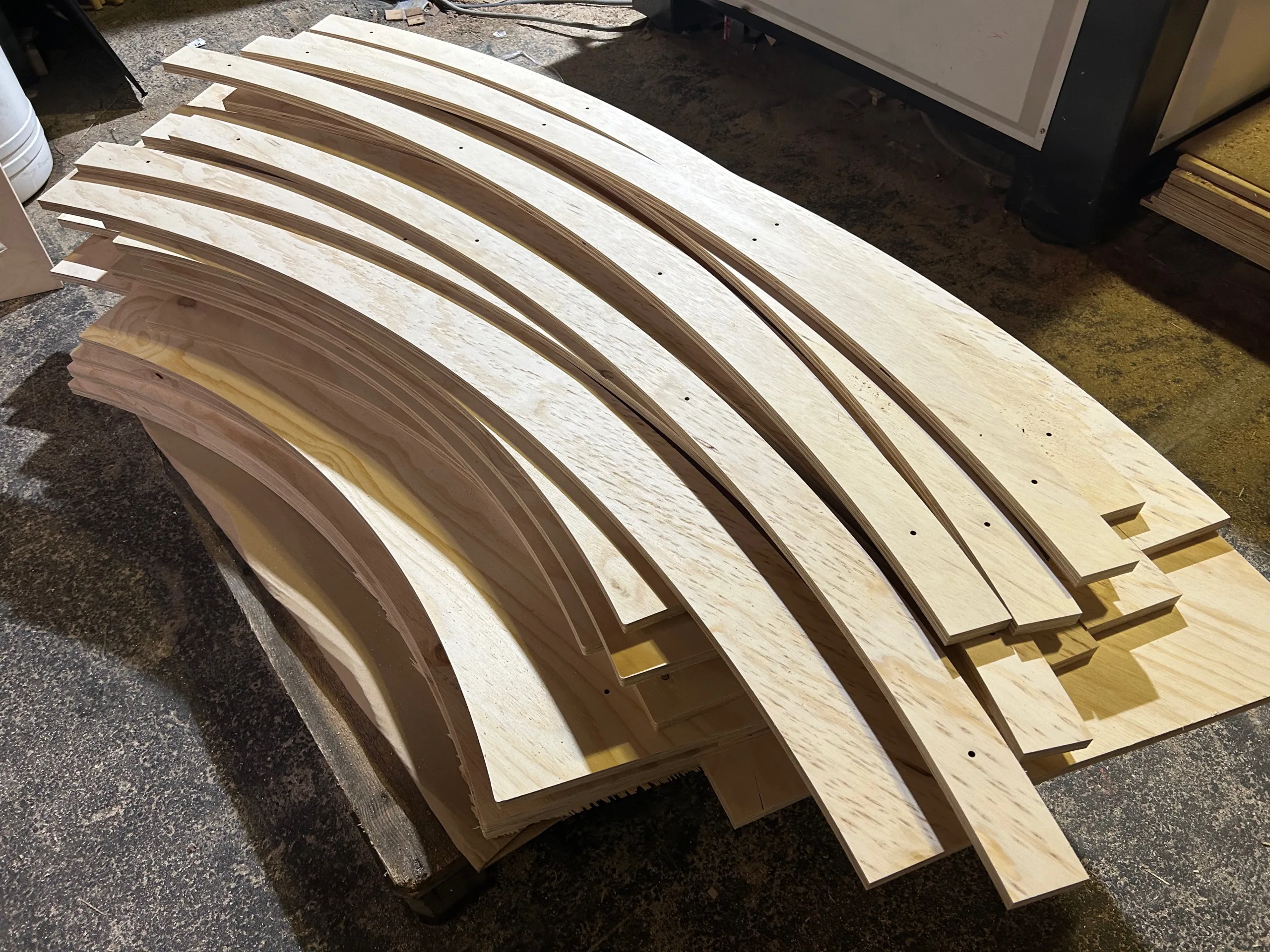 ronde meubel onderdelen voor design meubes maatwerk meubel onderdelen op maat gemaatk in utrecht