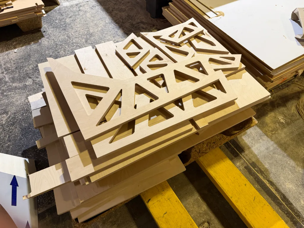 Houten Soundsystem Onderdelen Delen Voor Houten Boxen Van Berken Multiplex Op Maat Gemaakt Door De Firma Cnc In Utrecht