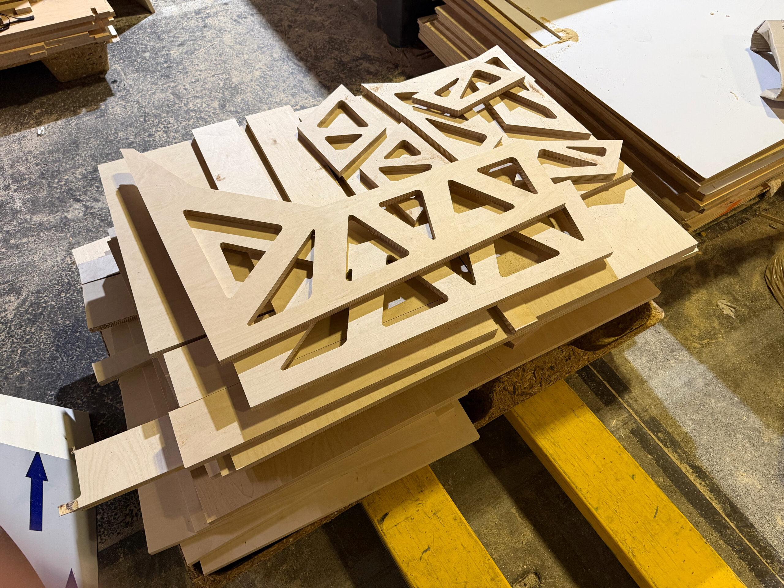 Houten Soundsystem Onderdelen Delen Voor Houten Boxen Van Berken Multiplex Op Maat Gemaakt Door De Firma Cnc In Utrecht