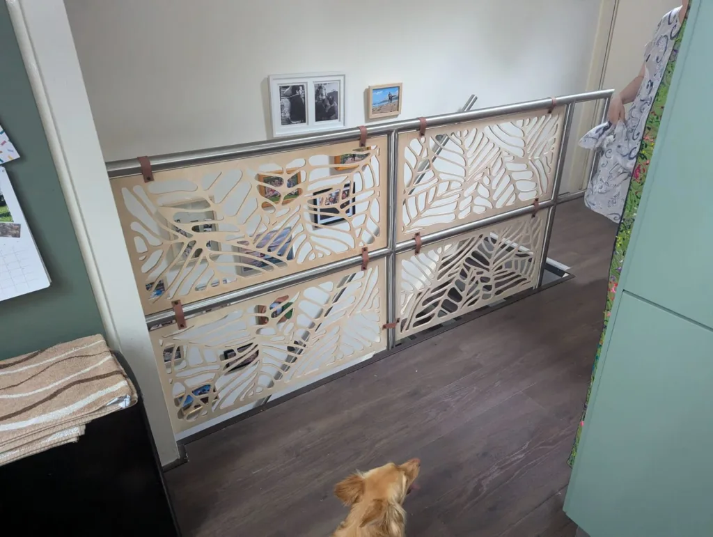 Decoratieve Panelen Van Hout Voor Trap Wand Of Raam Decoratie Op Maat Gemaakt Door De Firma Cnc Utrecht