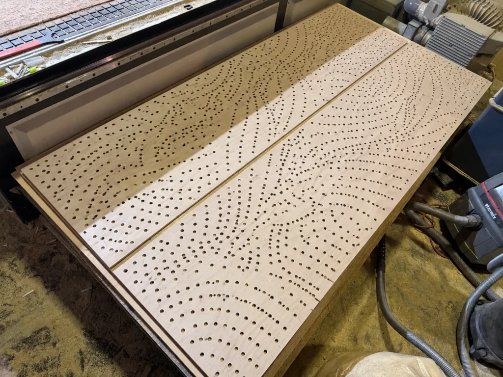 Akoestisch Paneel Op Maat Met Custom Patroon Voor Speaker Wand Panelen Van Hout Gemaakt Door De Firma Cnc In Utrecht