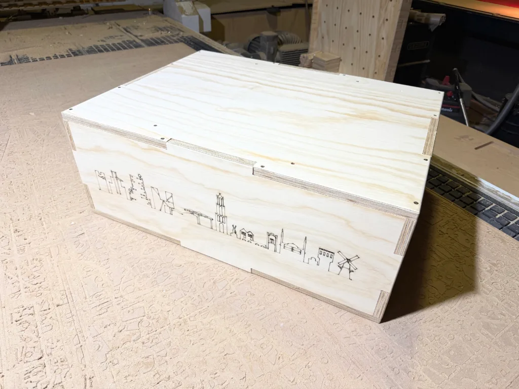 Houten Kist Op Maat Gemaakt Als Podium Voor Presentaties Speaker Platform Maatwerk Stage Parts De Firma Cnc Utrecht